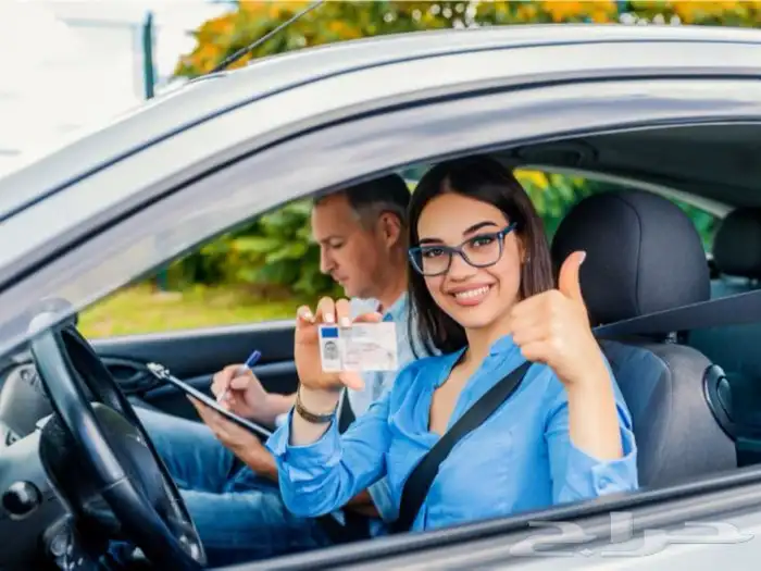 Teaching car driving for women and men 0