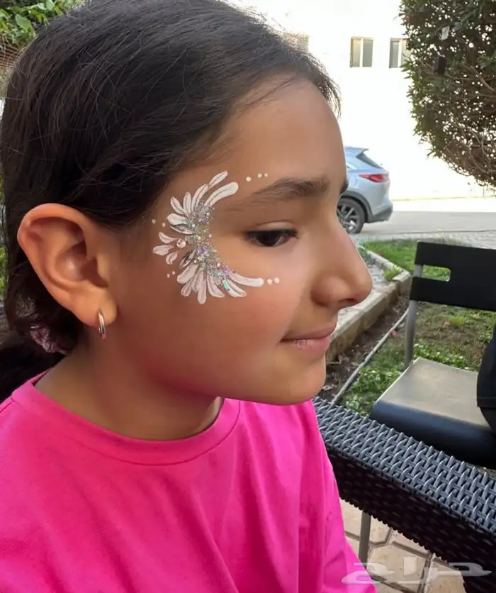 رسم وجه ونقش حنا وصبغه 6