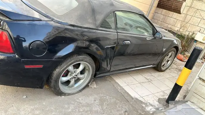 قطع موستنج تشليح 1999 - 2004 2
