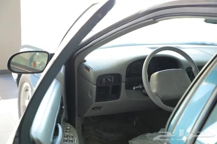 شيفرولية كابريس اس اس 1996 Chevrolet Caprice Impala SS اصفار 14