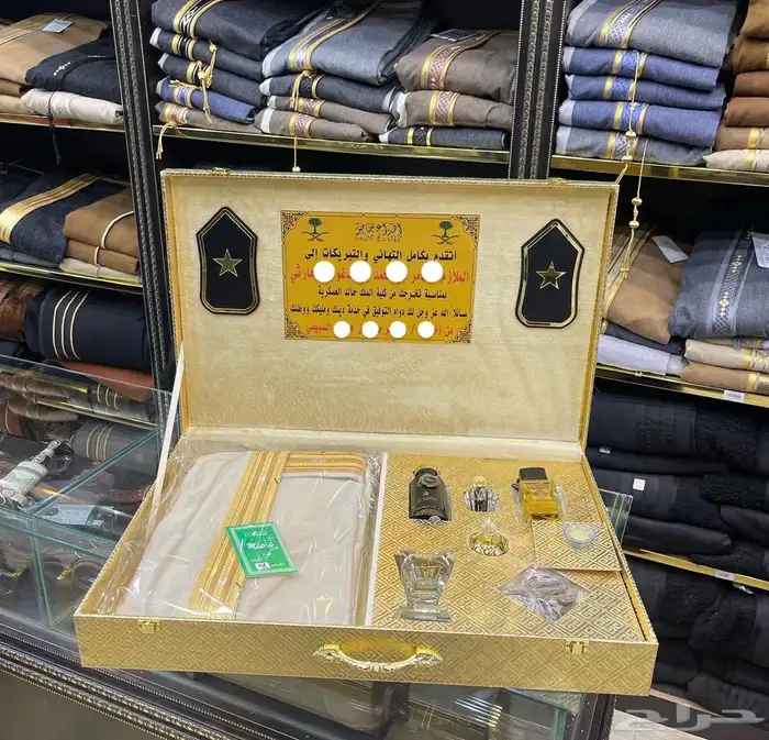 هدايا تخرج ضباط 15
