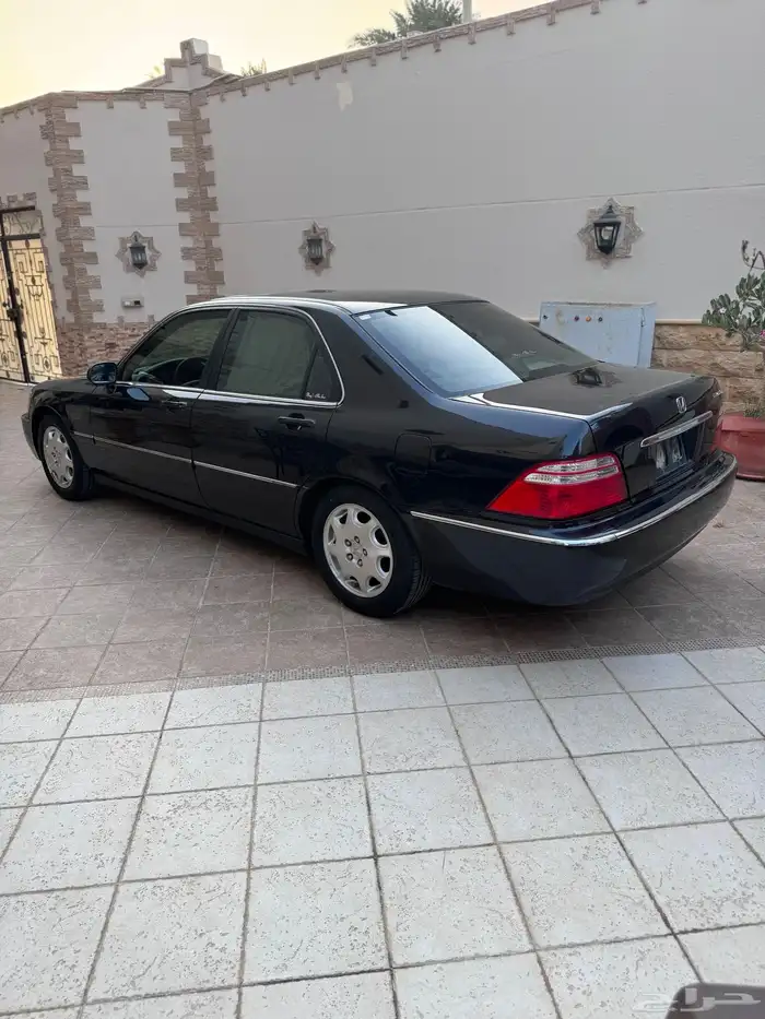 تم البيع ليجيند 2002 مالك ثاني 23