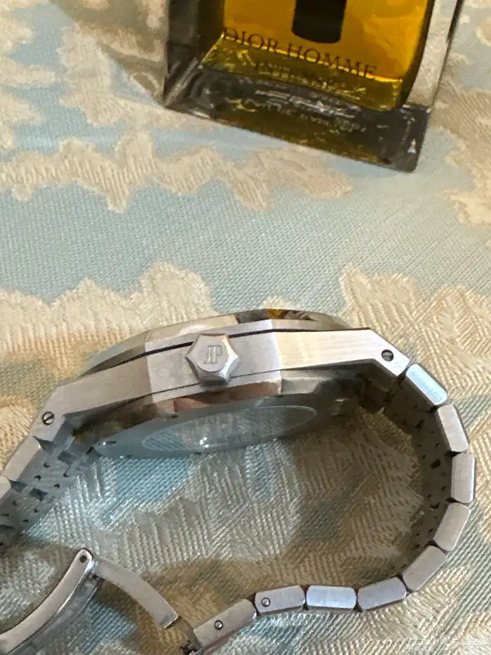 الحقو على الفخامه ساعات وجزم رجالي 3