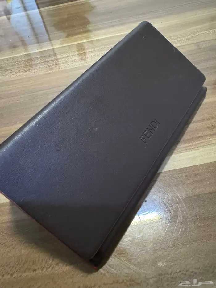 2 نظاره شمسيه نسائيه فندي وكرستان ديور 8