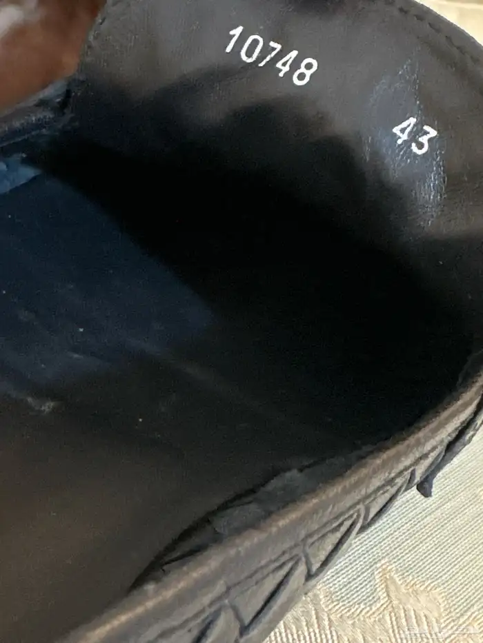 الحقو على الفخامه ساعات وجزم رجالي 20