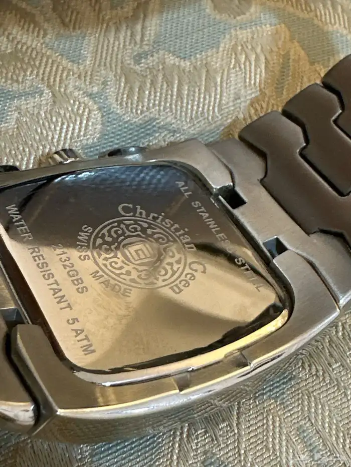 الحقو على الفخامه ساعات وجزم رجالي 13