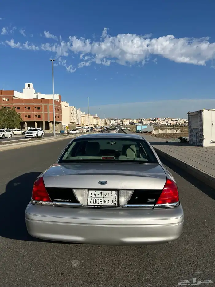 فورد فكتوريا 2011 بودي بلد امريكي 6