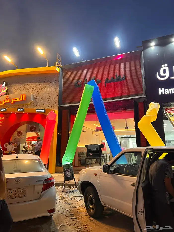 افتتاح بوابات إنارة المحلات التجارية بالبالون 9