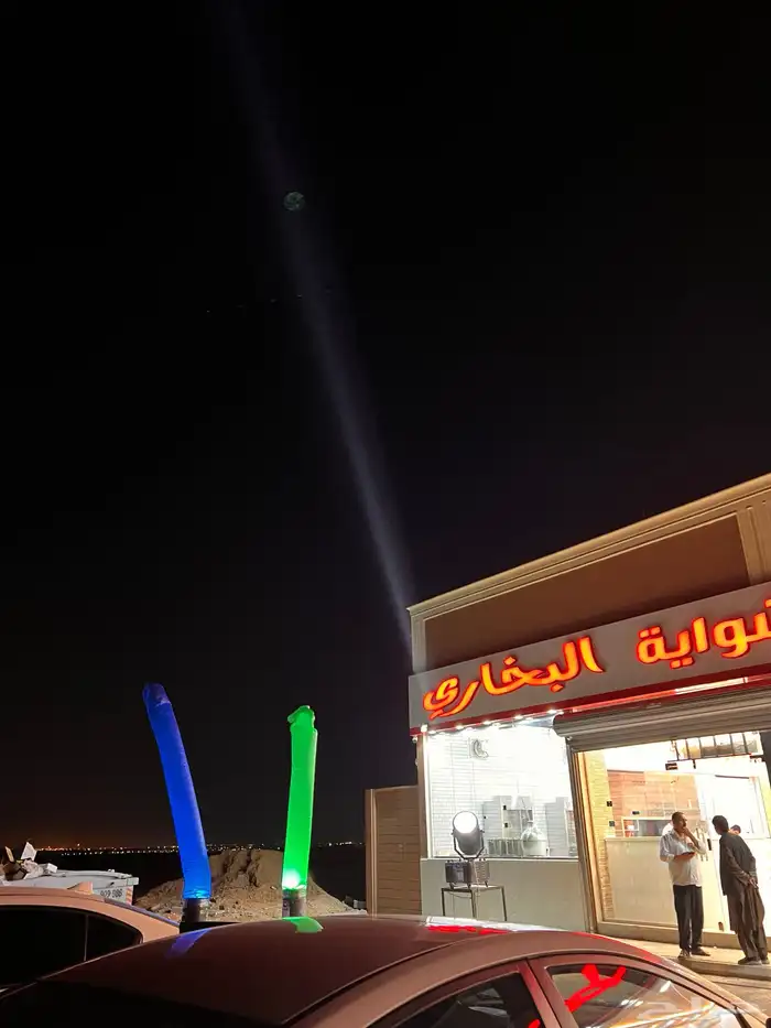 افتتاح بوابات إنارة المحلات التجارية بالبالون 7