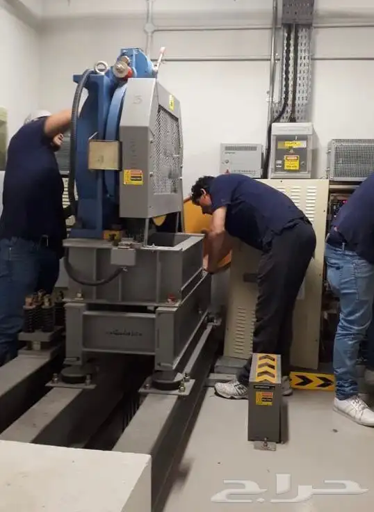 1000 ريال فقط صيانة المصعد لمدة سنة كاملة   خصومااات 2