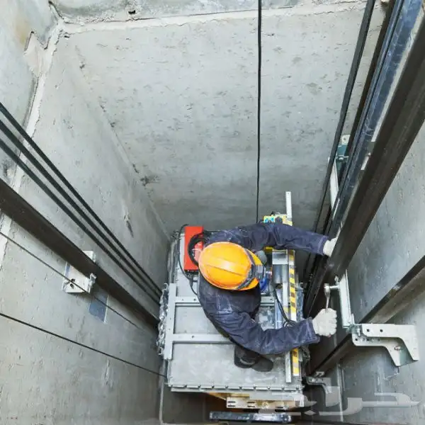 1000 ريال فقط صيانة المصعد لمدة سنة كاملة   خصومااات 1