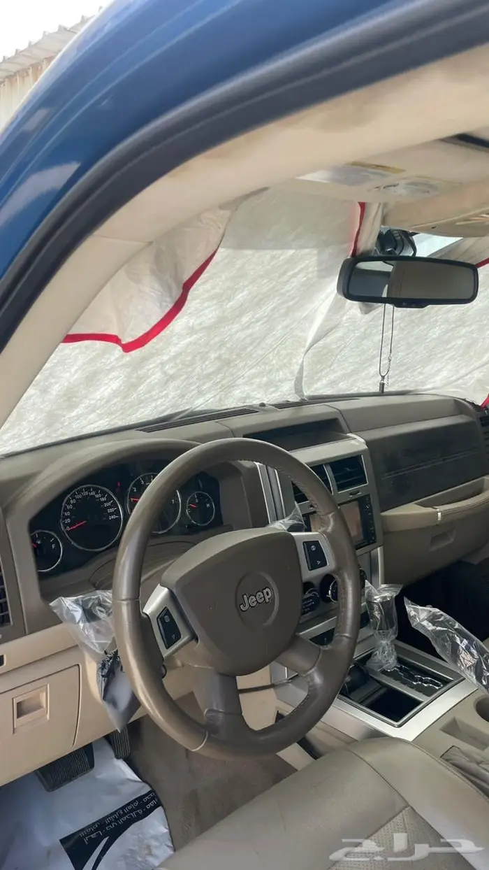 جيب شروكي مو ديل 2010 8