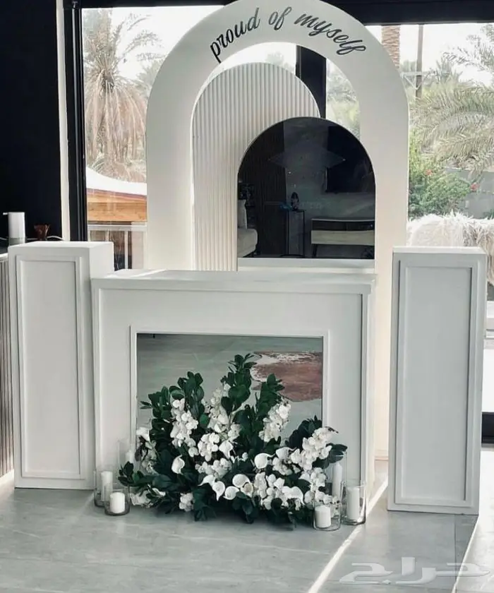 لدينا كل ما يخص الحفلات 50