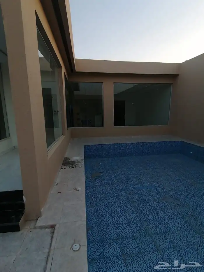 زجاج سكريت وزجاج استراكشر 9
