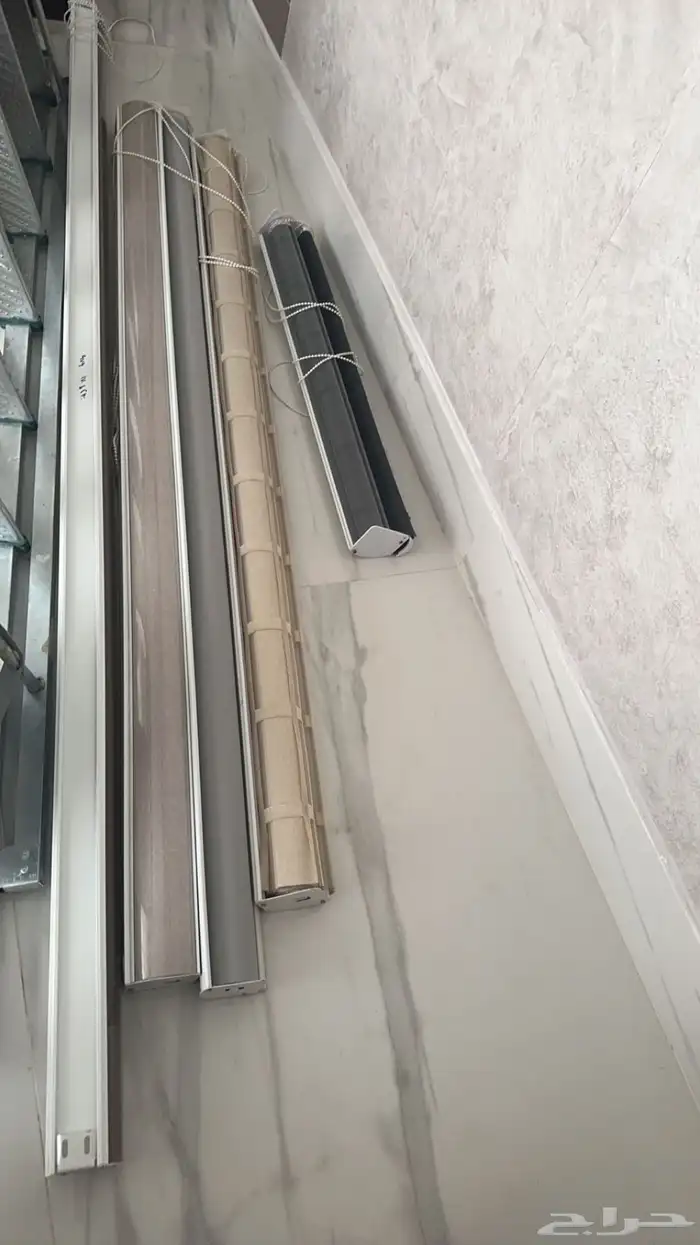 ستاير بحاله ممتازه  ولوحات 4