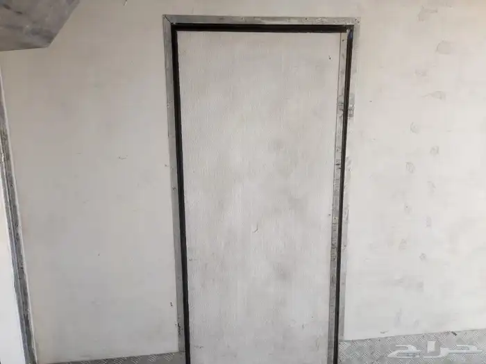 حافظة دينا تجميد مع محرك تجميد و تبريد كارير 250 حديث 4