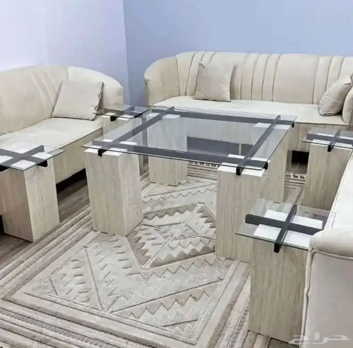 طاولات وطاولات خدمه ومداخل  0 49
