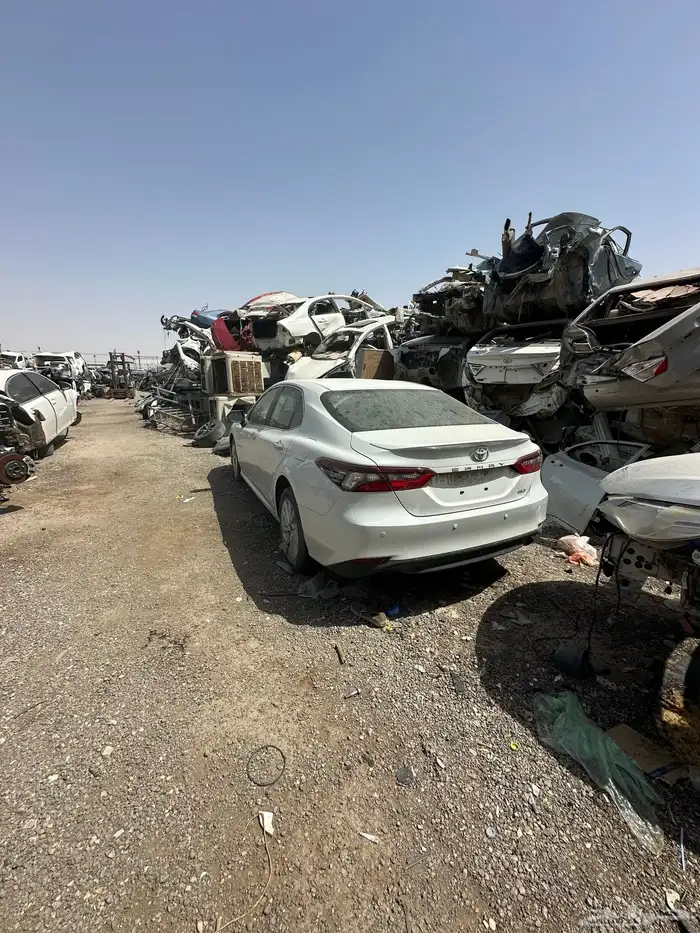 كامري 2023 تشليح قطع غيار 5
