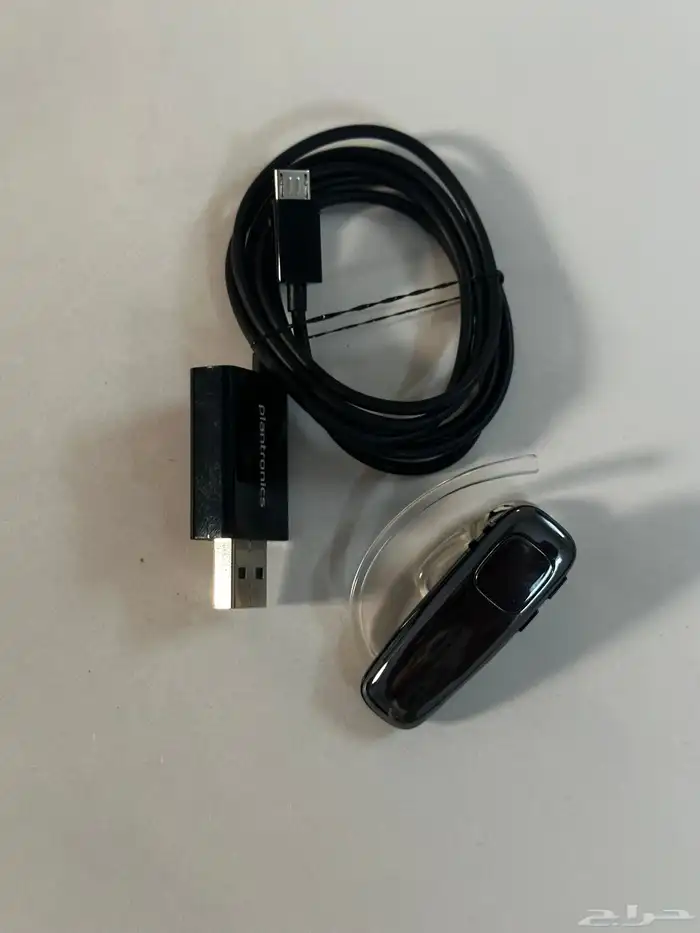 سماعات بلوتوث مع شاحنها 2