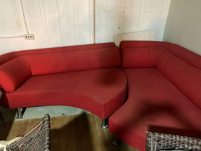 كنب ايكيا زاويه للبيع علو السوم 2