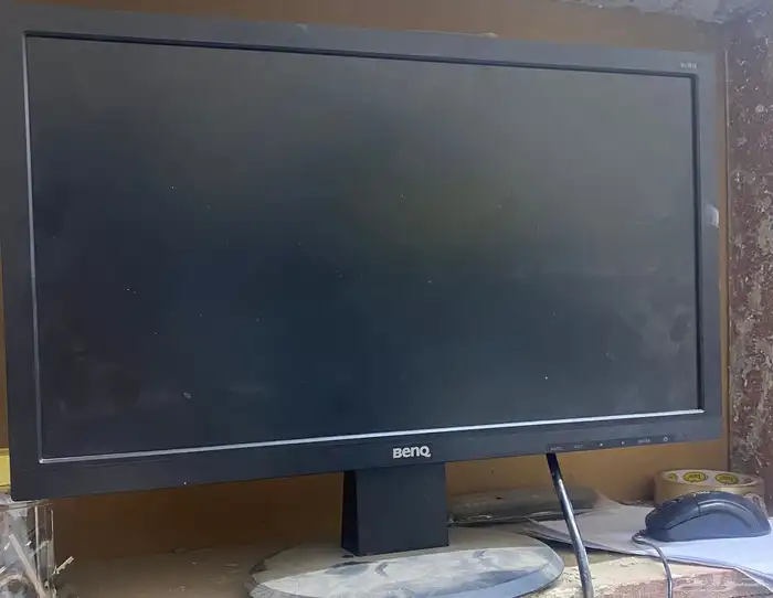 شاشة كمبوتر 0