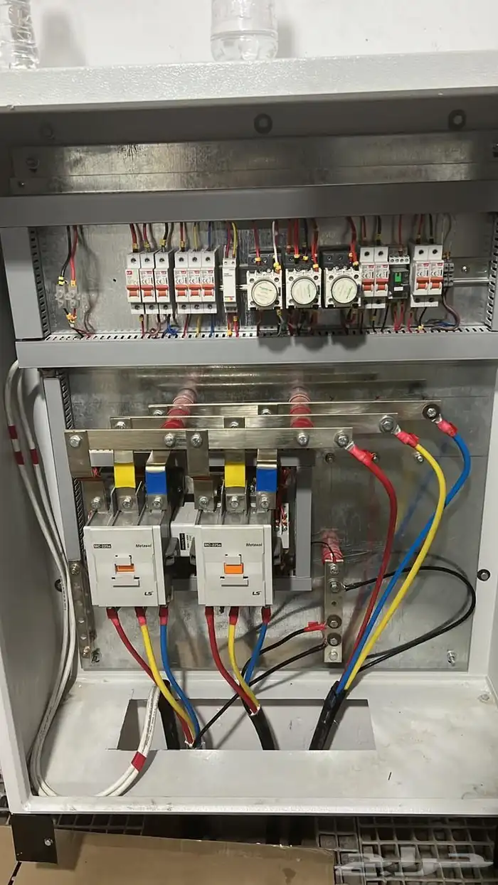 Caterpillar generators with panels and installation 1