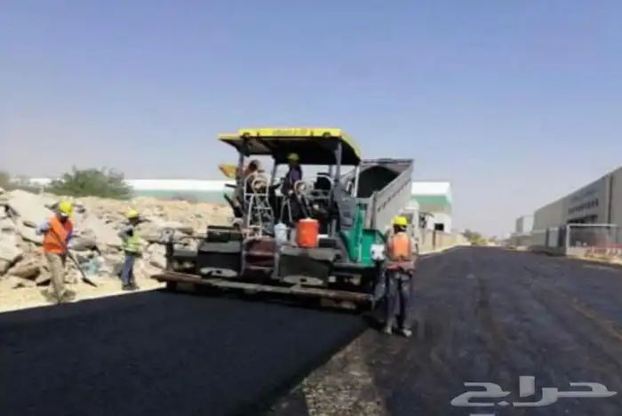 معدات ثقيلة للايجار اليومي والشهري 4