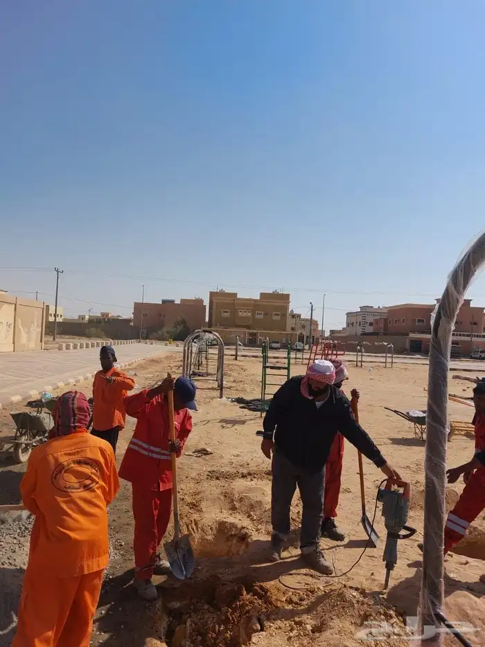 العاب اطفال حدائق عامة وخاصة وأعمدة إنارة وكافة مستلزماتها 35
