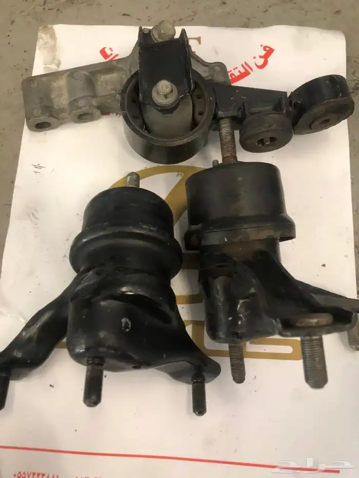 قطع غيار لكزس 12