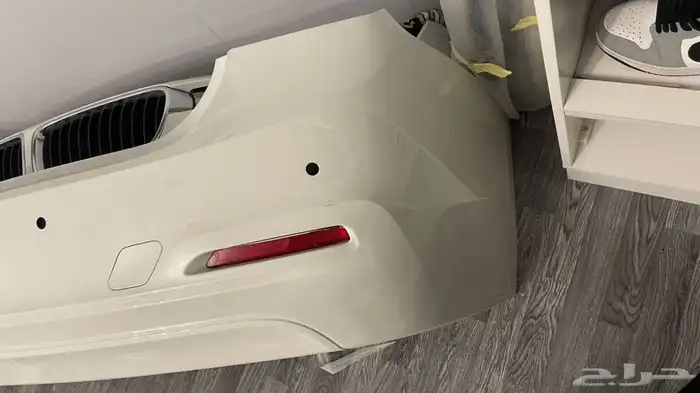 قطع وكاله Bmw 3 series 8