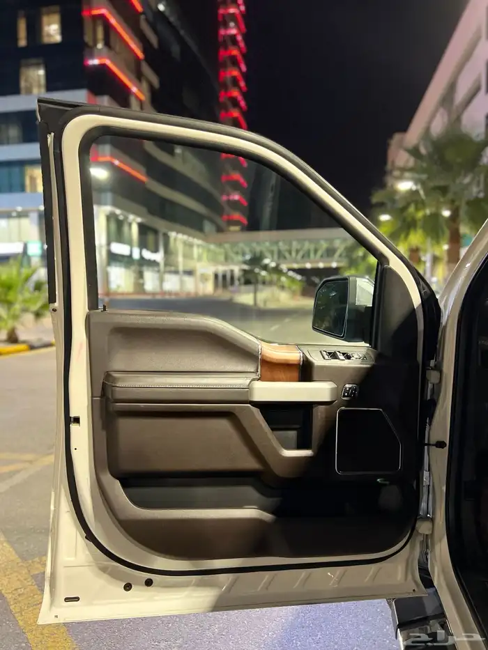 فورد F150 كنق رانش فل اوبشن 2019 وكالة ( تم البيع ) . 20