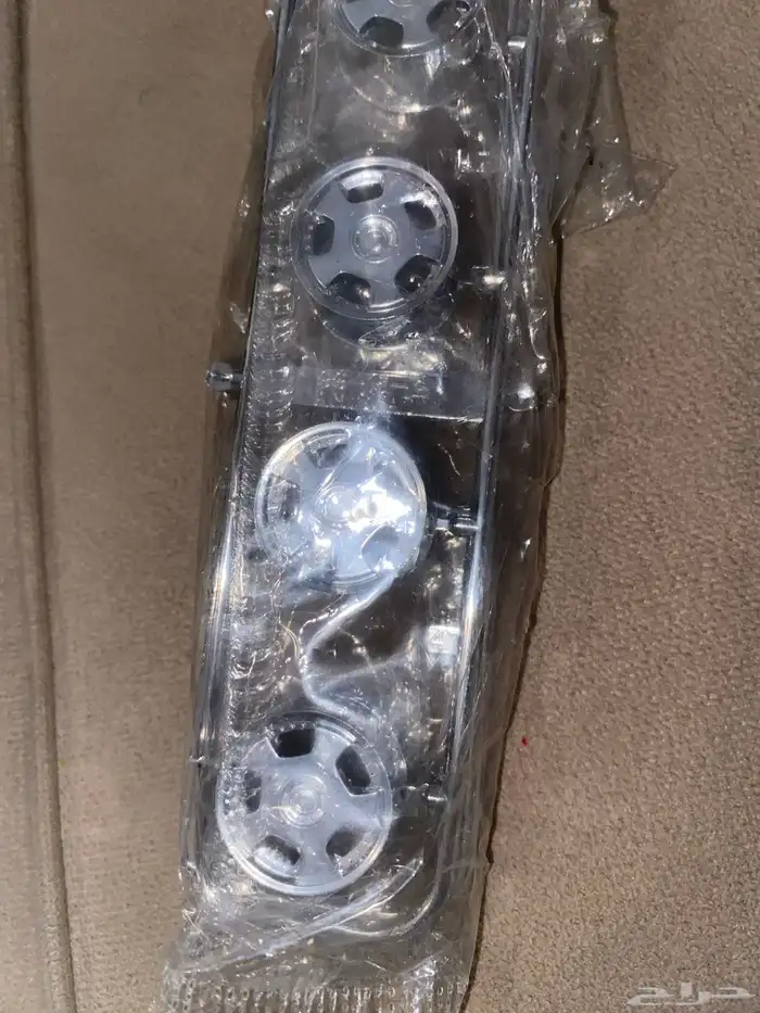 مجسم لكزس LS400 نادر واقعي 6