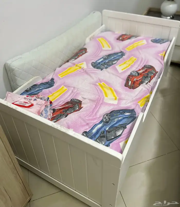 سرير اطفال للبيع المستعجل 2