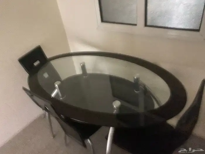 طاولة طعام 0