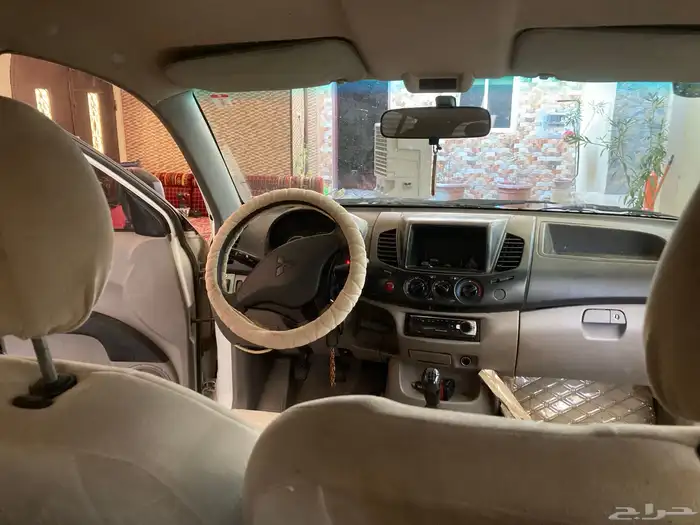 ميتسبيشي 2011 6