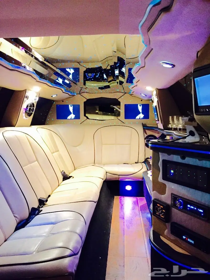 افخم ليموزينات رويال ليمو مميز vip مايباخ رولز تاون كار 8