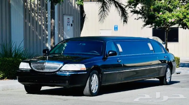 افخم ليموزينات رويال ليمو مميز vip مايباخ رولز تاون كار 29