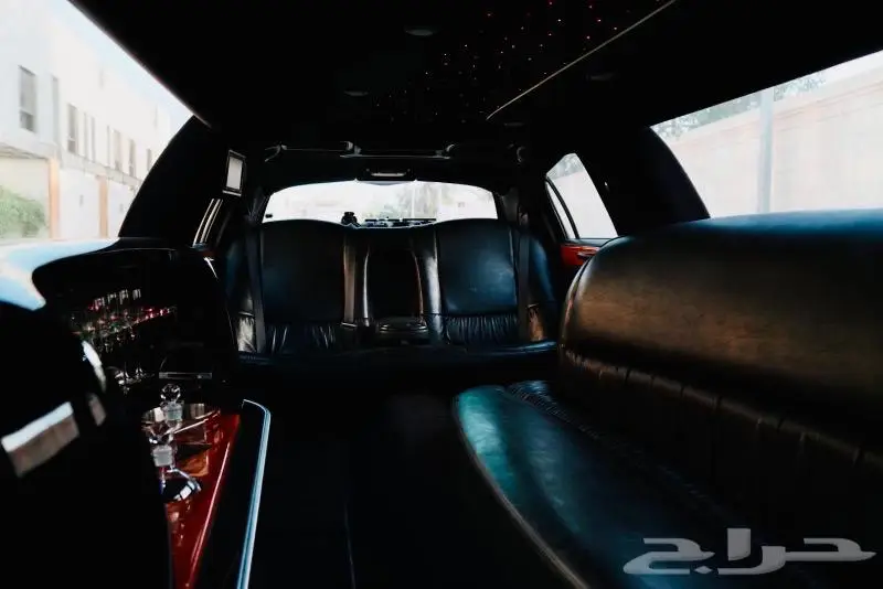افخم ليموزينات رويال ليمو مميز vip مايباخ رولز تاون كار 50