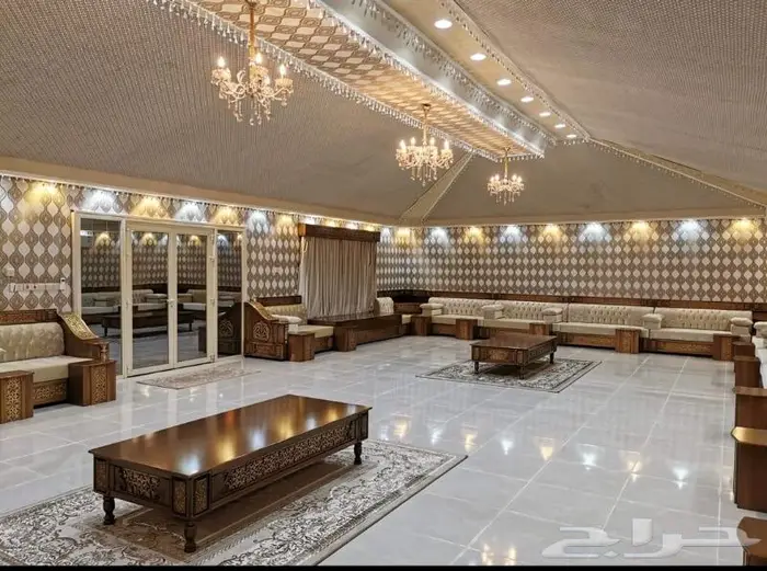 استراحة قسمين فاخرة للايجار 0