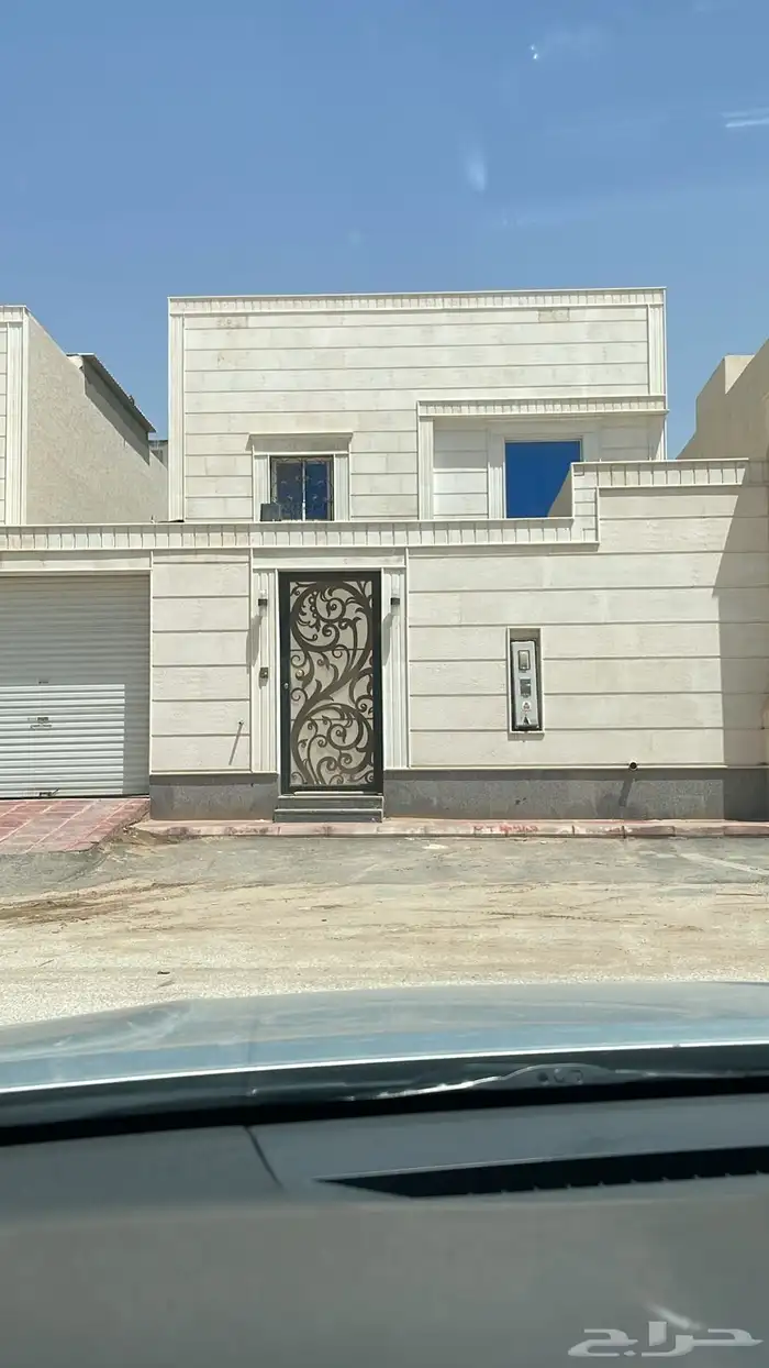 فيلا دبلكس للبيع حي الرمال 0