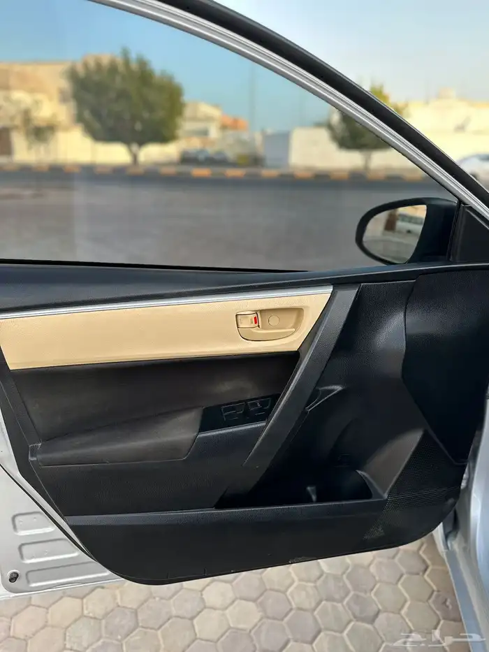 تويوتا كورلا 2018 .. تم البيع .. 15