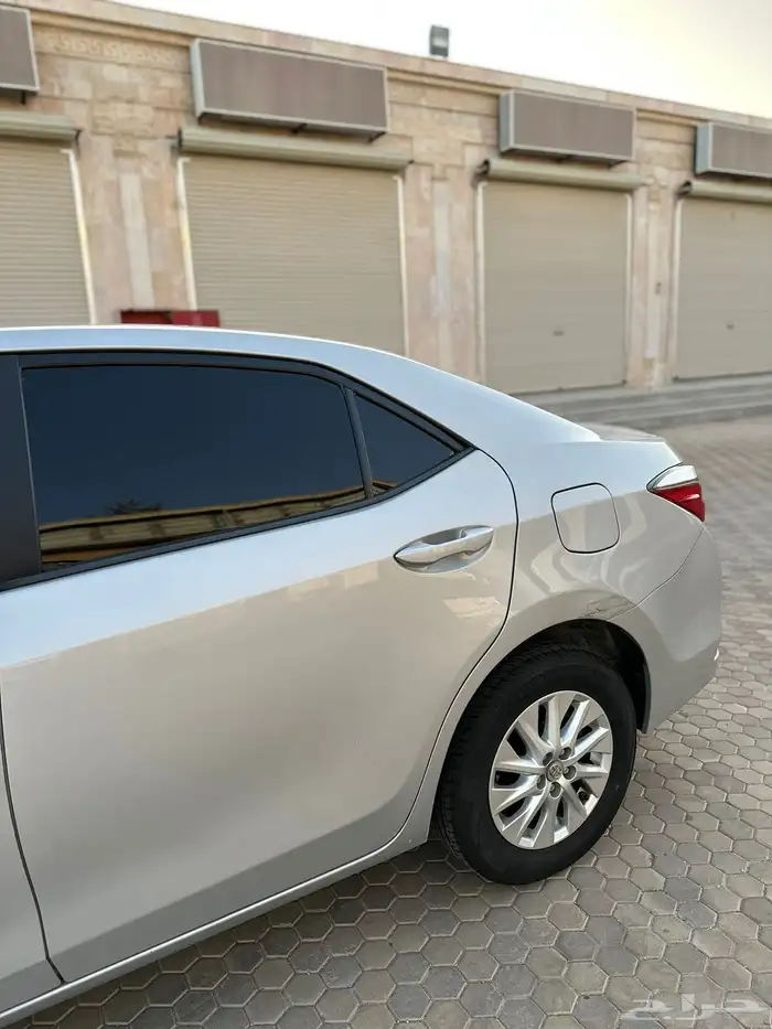 تويوتا كورلا 2018 .. تم البيع .. 12