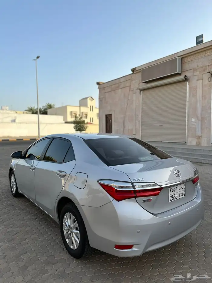 تويوتا كورلا 2018 .. تم البيع .. 4