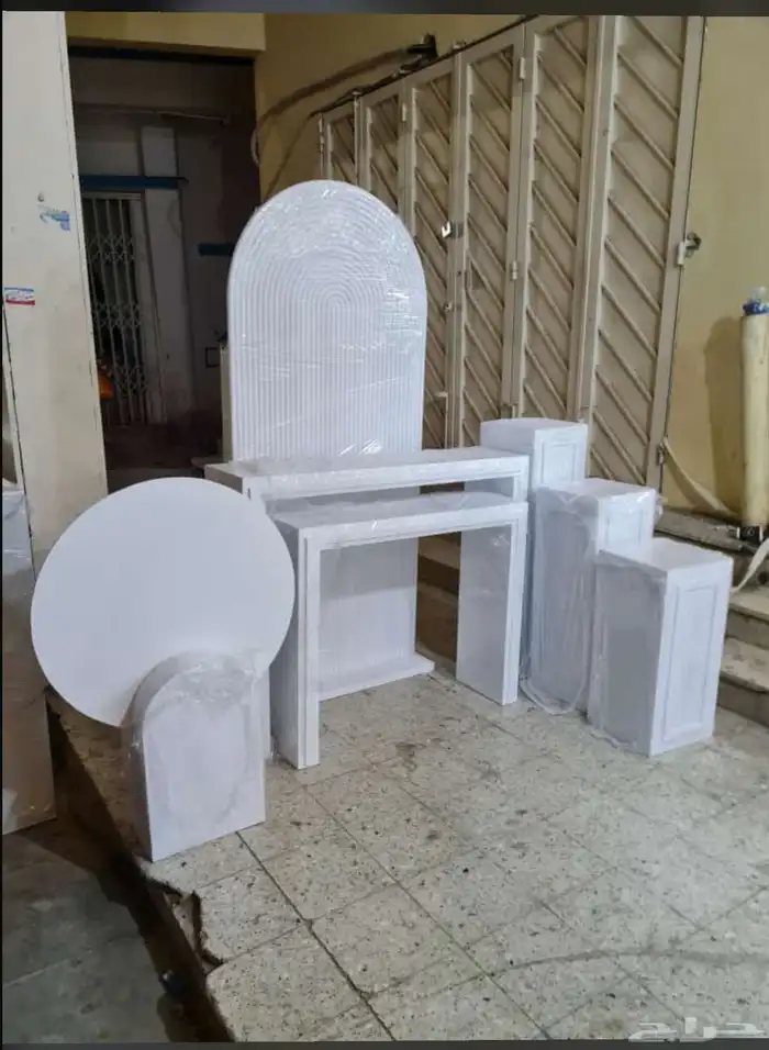 تفصيل طاولات ومداخل 12