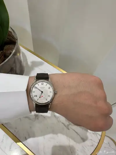 ساعة nomos 0