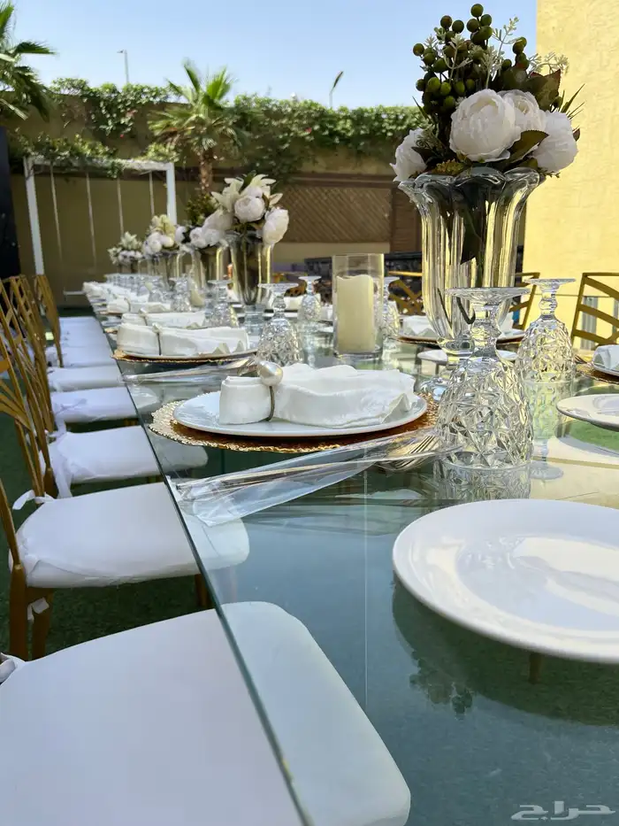 طاولات طعام 8