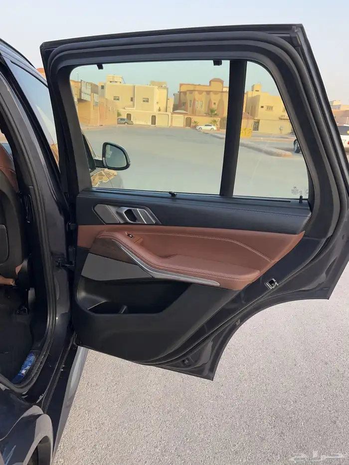 بي ام دبليو الفئة X5 جيب 2020  فل كامل نظيف جدا  وكالة 41