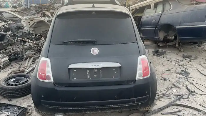 متوفر جميع قطع فيات 500 في البحرين يوجد توصيل للمملكه 0