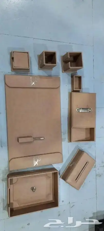 بوكسات وأطقم جلدية مكتبية 19