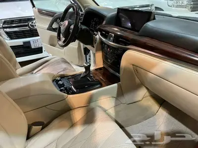 لكزس LX570 بلاك اديشن 2019 8